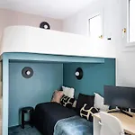 Mind Design Studio, Center *