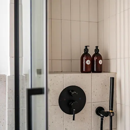 Mind Design Studio, Center *